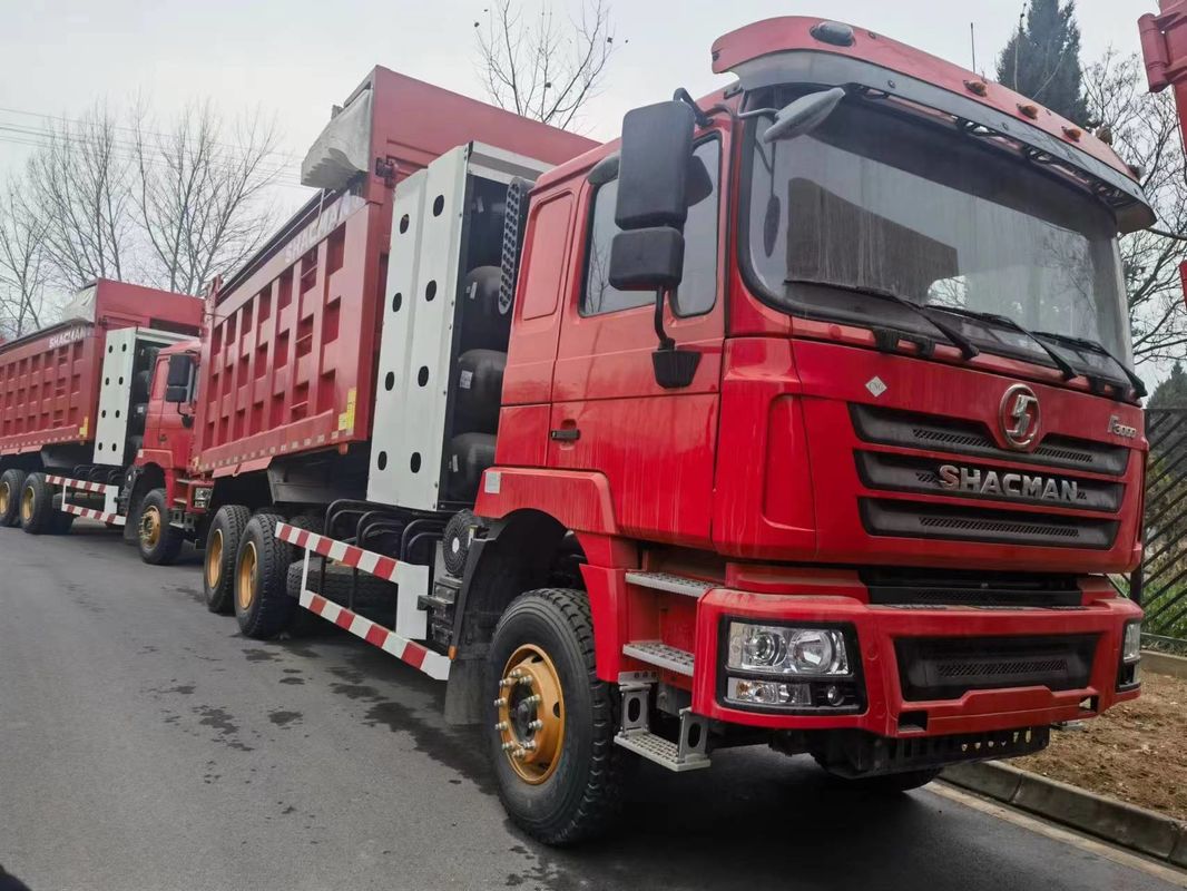 90 tonnes de camions de décharge lourds 6x4 SHACMAN camions de décharge au GNC rouge F3000 6x4 380 EuroV