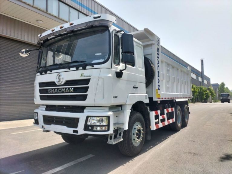 SHACMAN F3000 Camion à ordures 6x4 430 Euro II Taper Blanc 10 Pneus Taper avec 5200