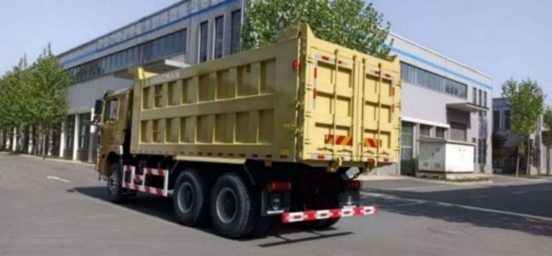 10 pneumatiques Dampper SHACMAN F3000 camion à bascule 6x4 375 EuroV or WEICHAI moteur diesel
