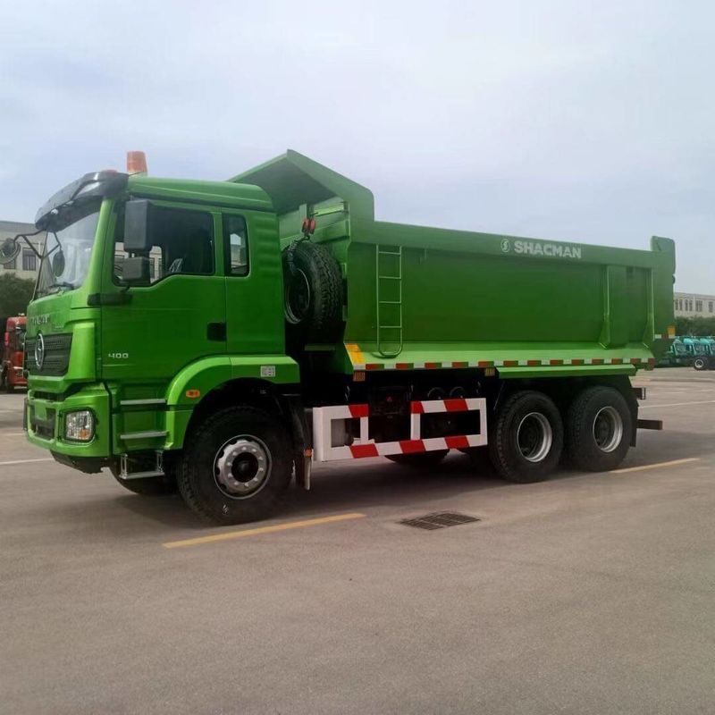 Pour les véhicules à trois essieux, le véhicule à trois essieux SHACMAN H3000 6x4 400HP EuroII 50Ton