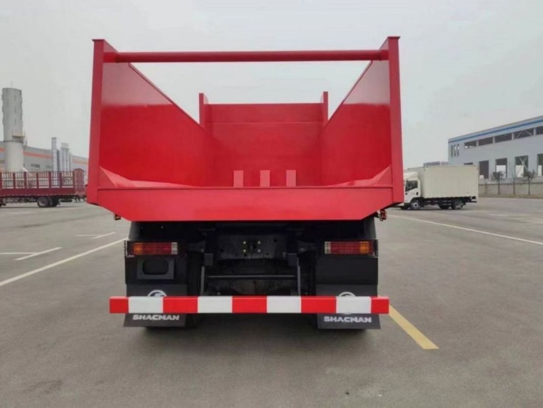 10 essais SHACMAN Red Dump Truck F3000 Dump Truck Véhicule 380HP Pour l'exploitation minière
