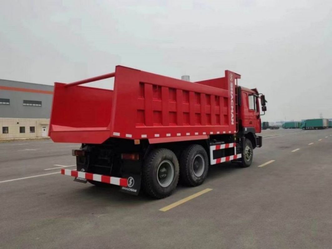 10 essais SHACMAN Red Dump Truck F3000 Dump Truck Véhicule 380HP Pour l'exploitation minière