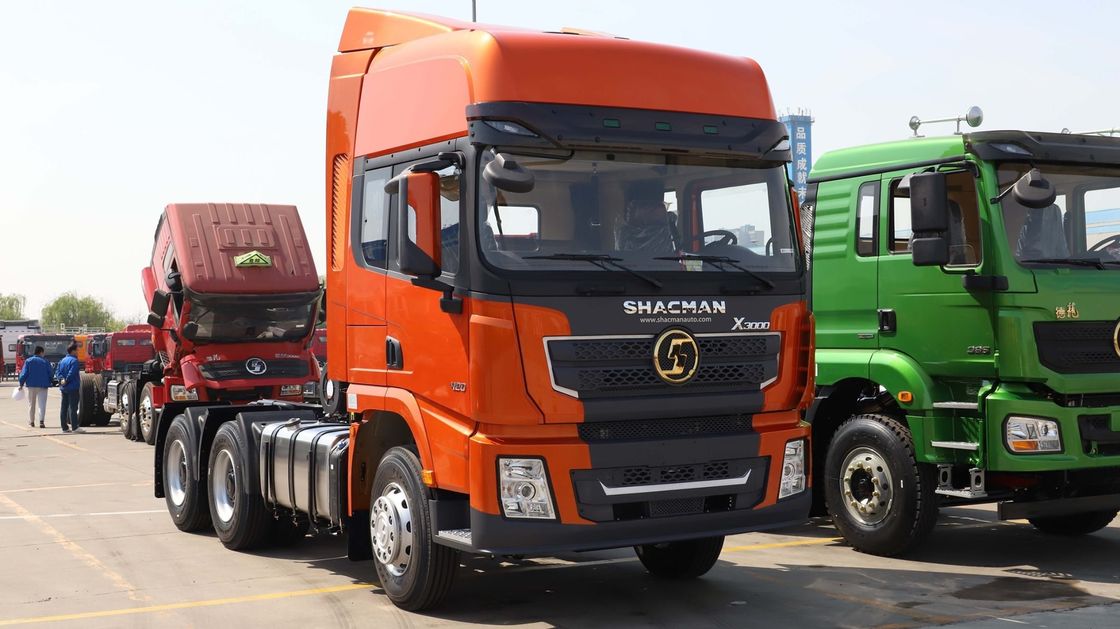 CUMMINS 420 chevaux 10 roues 6X4 SHACMAN X3000 Tracteur camion tête à vendre