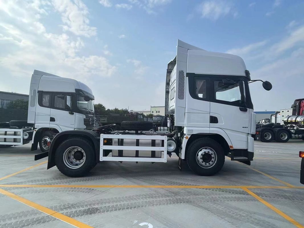 SHACMAN X3000 4x2 camion tracteur 430 chevaux écologique Euro II avec 6 pneus