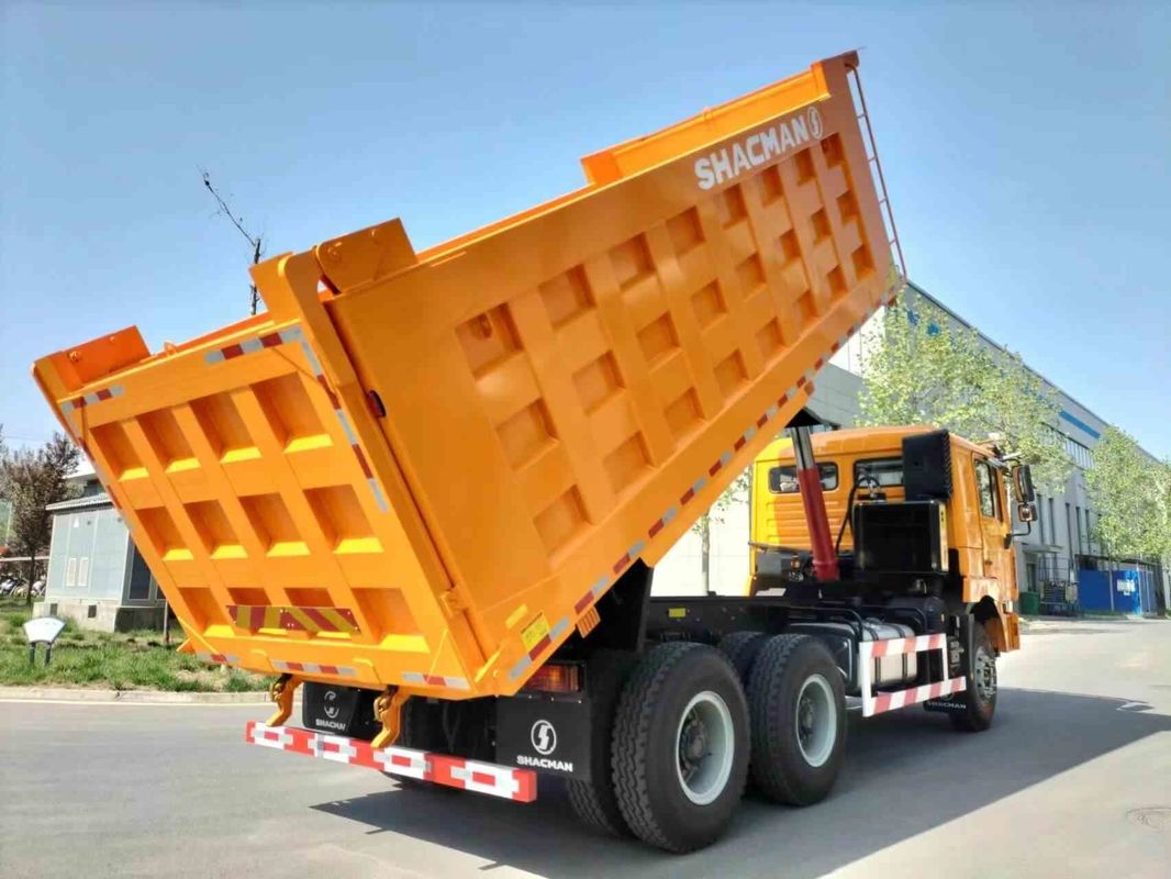 Vente à chaud Famous Shacman F3000 375 camion de décharge 6*4 lourd 30 tonnes sur le marché africain