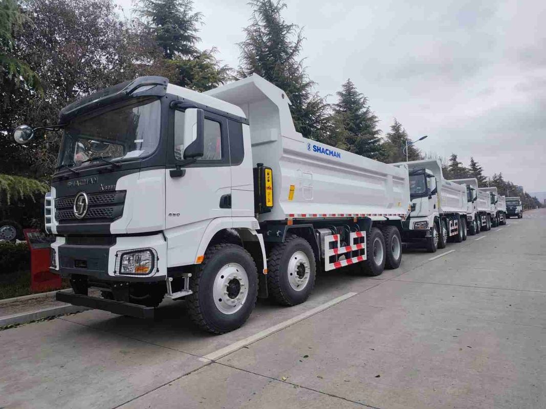 Vente directe d'usine de 450 chevaux Shacman X3000 8*4 camion à bascule Nouveau camion à 12 roues