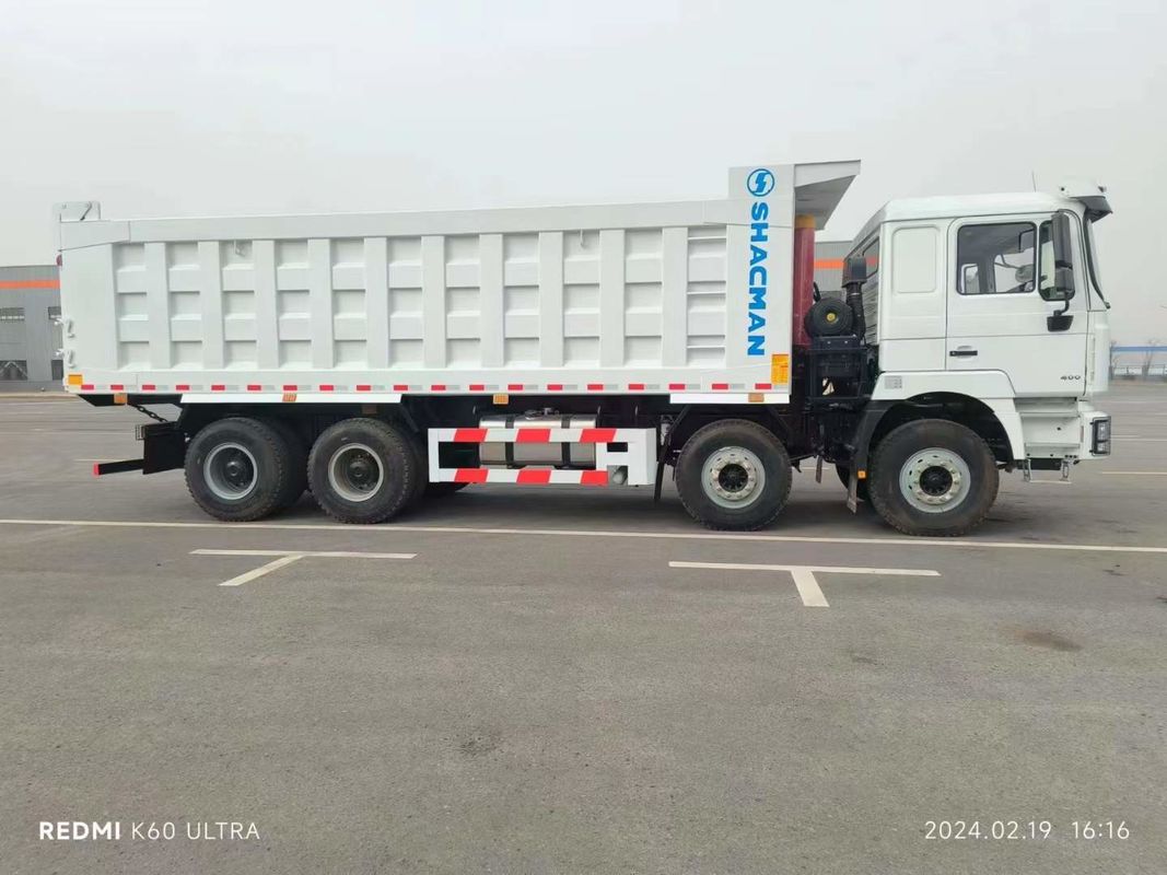 Vente directe d'usine de 450 chevaux Shacman X3000 8*4 camion à bascule Nouveau camion à 12 roues