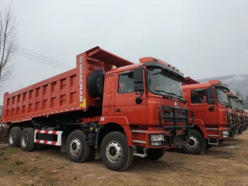 Camion à décharge lourde 20 mètres cubes Capacité de la carrosserie de décharge 6x6 6x4 8x4 Type de conduite