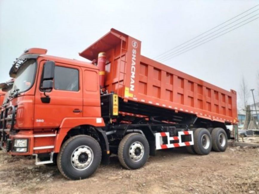 Camion à décharge lourde 20 mètres cubes Capacité de la carrosserie de décharge 6x6 6x4 8x4 Type de conduite