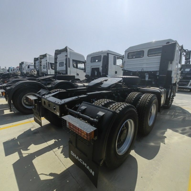 Le véhicule doit être équipé d'un système de freinage à rouleaux.
